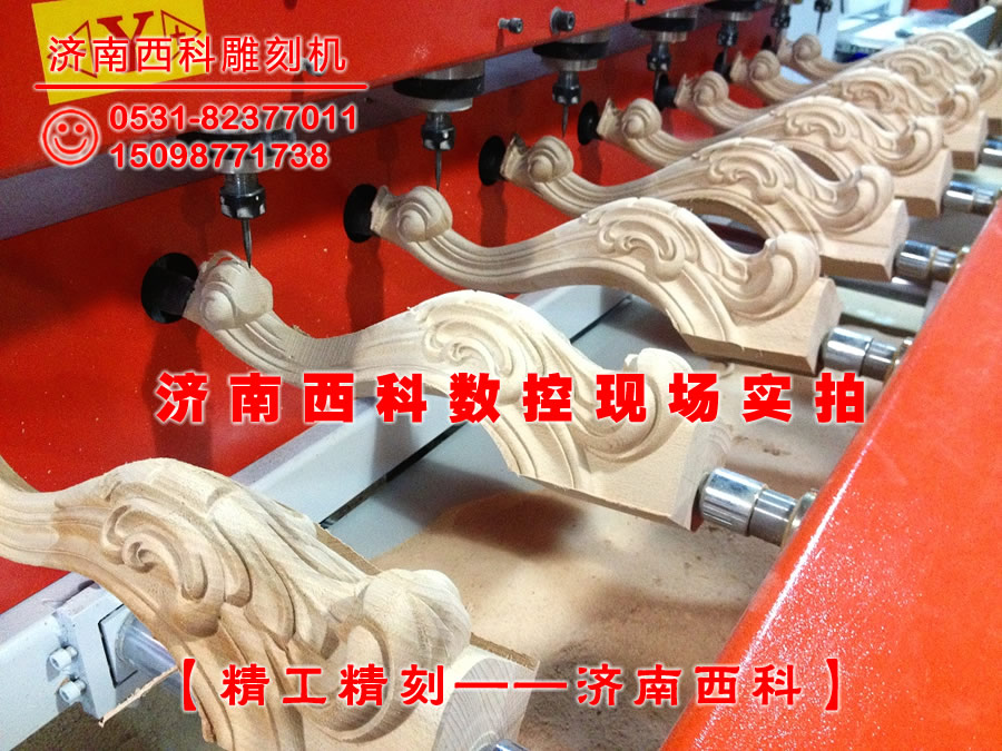 佛像雕刻機(jī)雕刻現(xiàn)場